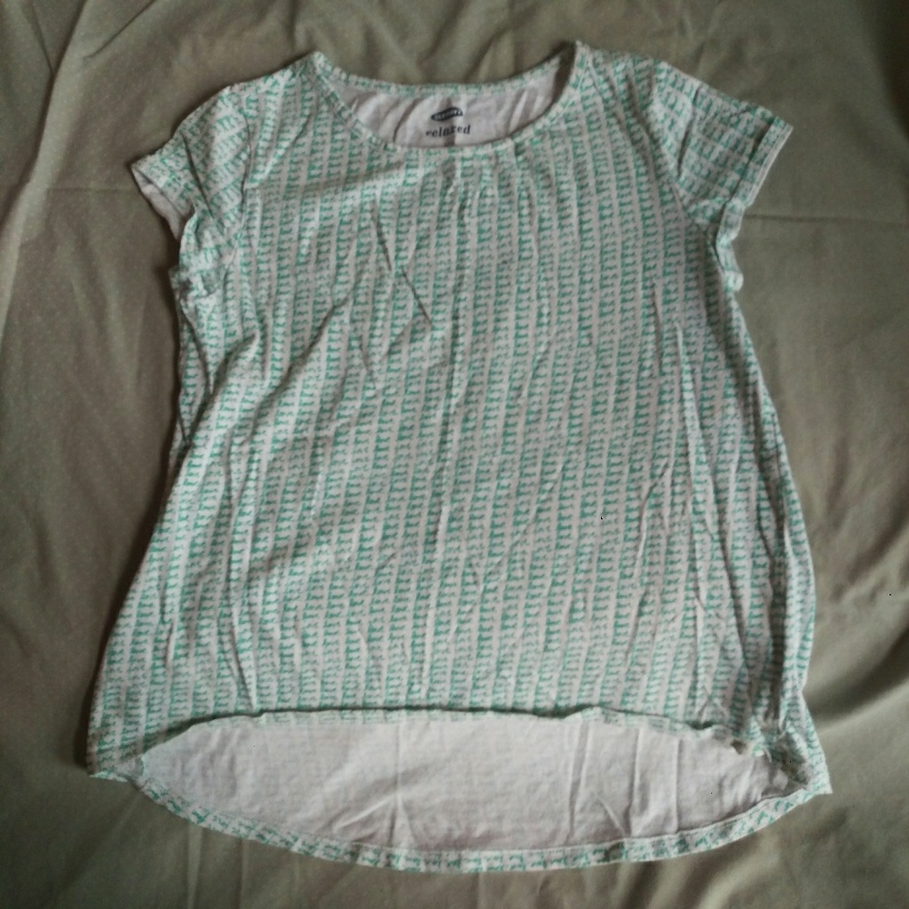 Girl's Old Navy tee